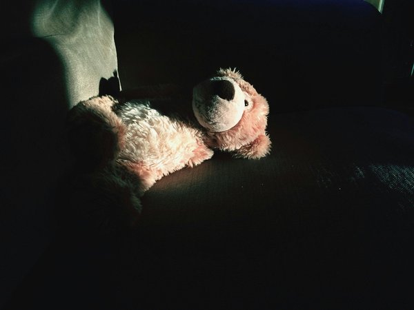 Découvrez Moonie : l'ourson veilleuse qui révolutionne les nuits du bébé